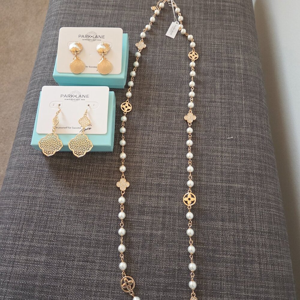 Park Lane necklace and earrings